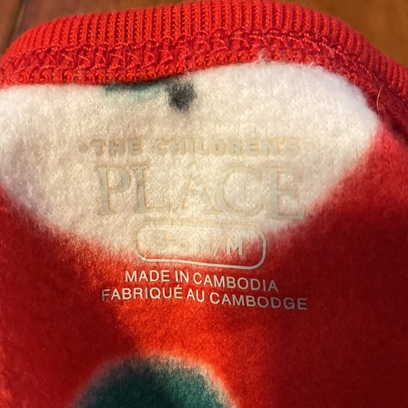 The Children’s Place 3-6 Month Christmas Onesie - Picture 3 of 4